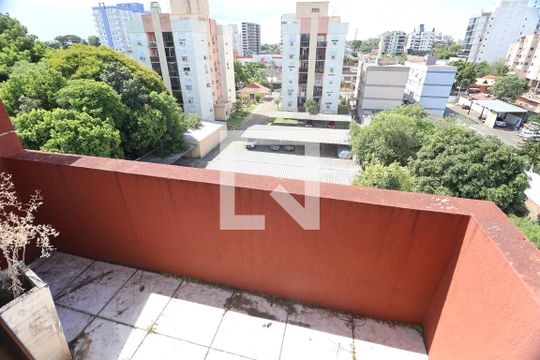 Sacada de apartamento à venda com 2 quartos, 75m² em Marechal Rondon, Canoas