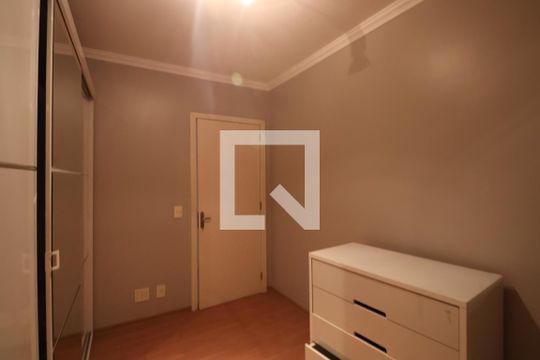 Quarto de apartamento à venda com 2 quartos, 75m² em Marechal Rondon, Canoas