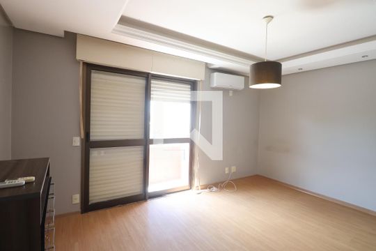 Suite de apartamento à venda com 2 quartos, 75m² em Marechal Rondon, Canoas