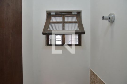 Banheiro 2 de casa à venda com 5 quartos, 380m² em Jardim Ipanema, Santo André