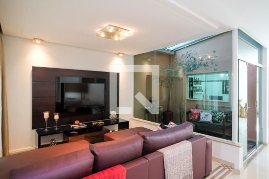 Sala de casa à venda com 3 quartos, 465m² em Rudge Ramos, São Bernardo do Campo