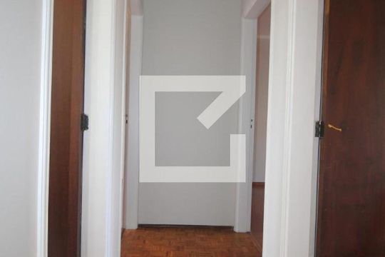 Corredor de apartamento à venda com 2 quartos, 70m² em Jardim Proença, Campinas