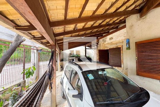 Garagem de casa à venda com 5 quartos, 400m² em Riacho das Pedras, Contagem