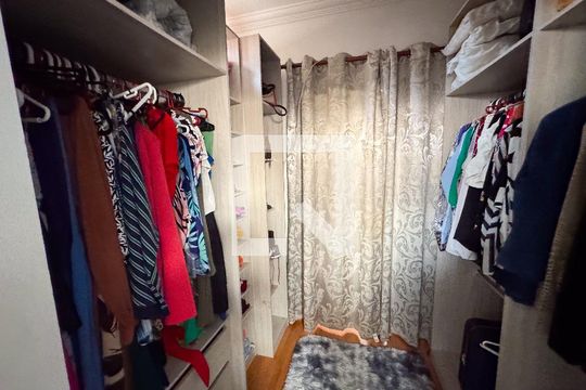 Closet Quarto 1 de casa à venda com 5 quartos, 400m² em Riacho das Pedras, Contagem