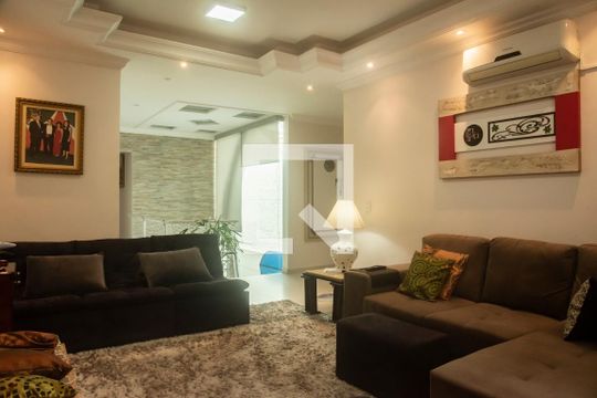 Sala de casa à venda com 3 quartos, 330m² em Vila da Saúde, São Paulo