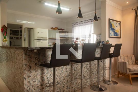 Cozinha de casa à venda com 3 quartos, 330m² em Vila da Saúde, São Paulo