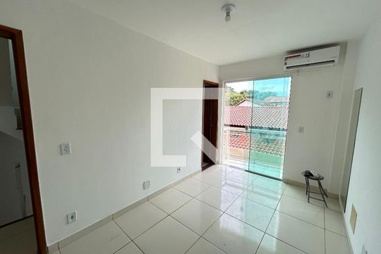 Suíte de casa para alugar com 2 quartos, 110m² em Campinho, Rio de Janeiro