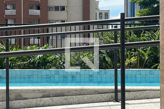 Área comum - Piscina de kitnet/studio à venda com 1 quarto, 26m² em Barra Funda, São Paulo