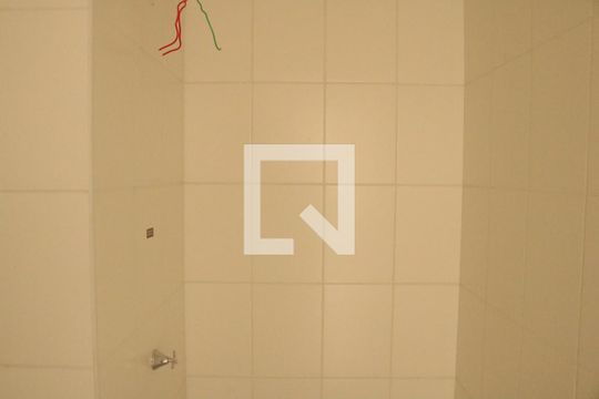 Banheiro de kitnet/studio à venda com 1 quarto, 26m² em Barra Funda, São Paulo