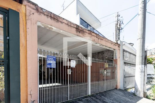 Fachada da Casa de casa à venda com 3 quartos, 250m² em Alto da Lapa, São Paulo