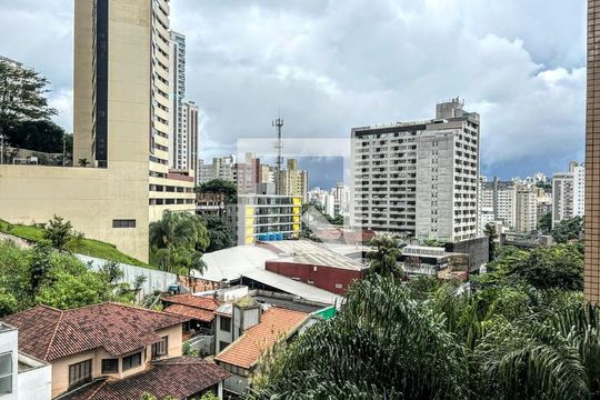 Vista Sala de apartamento à venda com 4 quartos, 136m² em Coracao de Jesus, Belo Horizonte