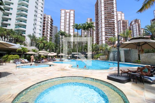 Área comum - Piscina de apartamento para alugar com 1 quarto, 52m² em Barra da Tijuca, Rio de Janeiro