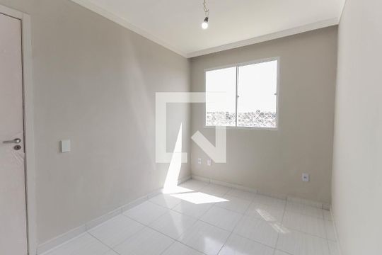 Quarto 2 de apartamento para alugar com 2 quartos, 44m² em Vila Lourdes, São Paulo