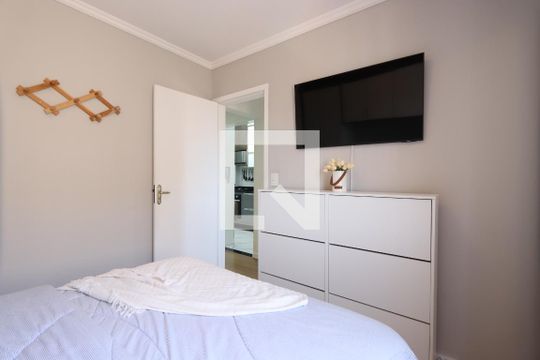 Quarto 1 de apartamento para alugar com 2 quartos, 42m² em Vila Prudente, São Paulo