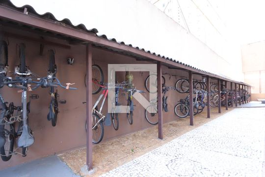 Área comum - Bicicletário de apartamento para alugar com 2 quartos, 42m² em Vila Prudente, São Paulo
