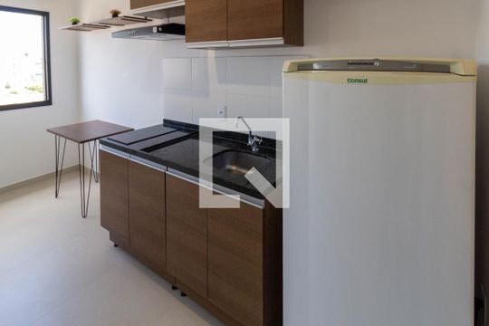Cozinha de apartamento à venda com 1 quarto, 25m² em Pompeia, São Paulo