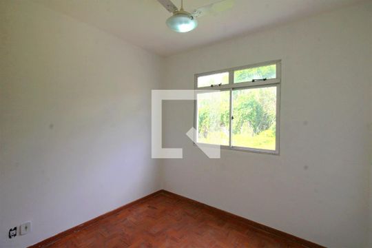 Quarto 2 de apartamento à venda com 3 quartos, 67m² em Santa Tereza, Belo Horizonte