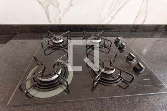 Cozinha de apartamento para alugar com 2 quartos, 55m² em Jardim Guarani, Campinas