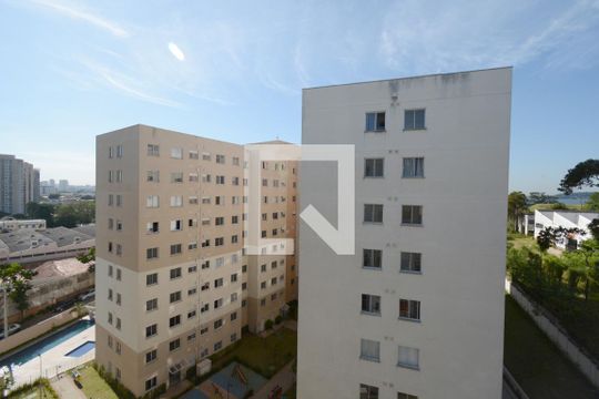 Vista da Sala de apartamento para alugar com 2 quartos, 36m² em Jardim Regina, São Paulo
