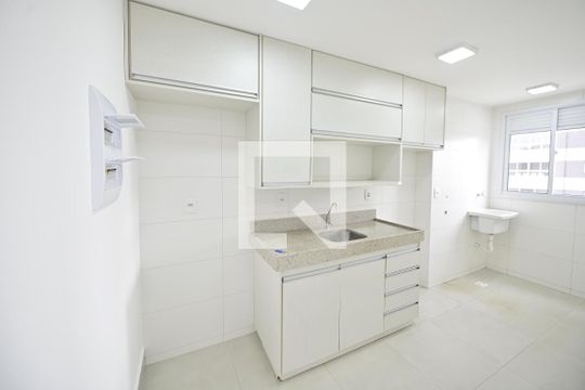 Cozinha de apartamento à venda com 2 quartos, 63m² em Serrinha, Goiânia