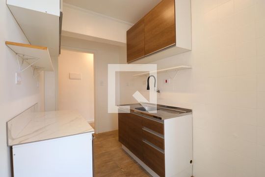 Cozinha de apartamento para alugar com 2 quartos, 48m² em Vila Leopoldina, São Paulo