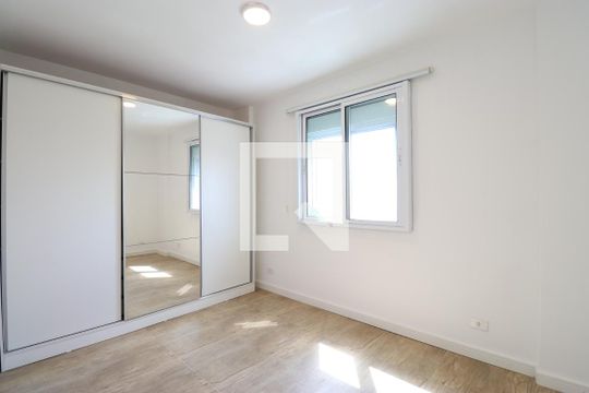Quarto 2 de apartamento para alugar com 2 quartos, 48m² em Vila Leopoldina, São Paulo