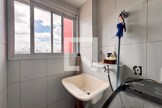 Área de Serviço de apartamento à venda com 2 quartos, 52m² em Santa Terezinha, Santo André