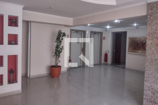 Hall social de apartamento à venda com 3 quartos, 85m² em Santa Maria, São Caetano do Sul