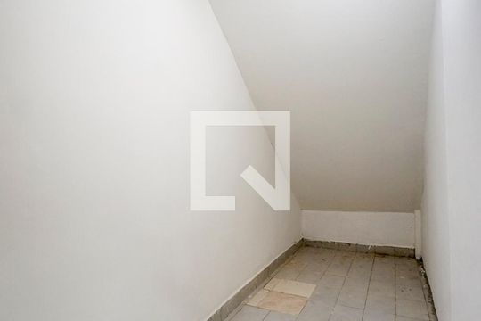 Despensa de casa para alugar com 1 quarto, 110m² em Vila Nova Manchester, São Paulo