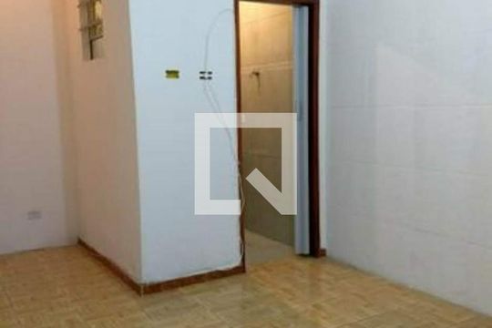 Casa à venda com 3 quartos, 100m² em Centro, Diadema