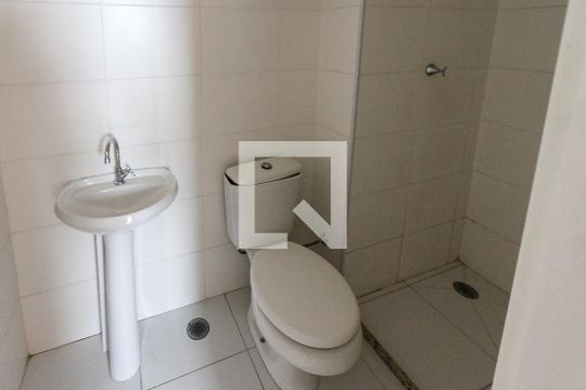 Banheiro de apartamento à venda com 1 quarto, 27m² em Vila Sapopemba, São Paulo