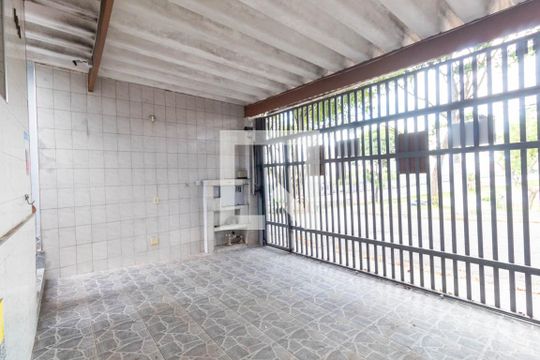 Garagem de casa à venda com 3 quartos, 137m² em Artur Alvim, São Paulo