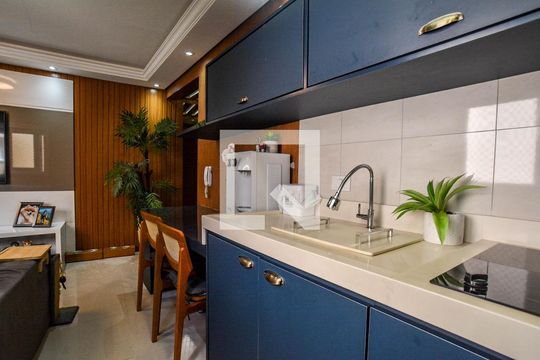 Cozinha de apartamento à venda com 2 quartos, 110m² em Jardim Paraiso, Santo André