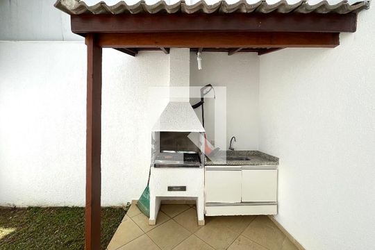 Churrasqueira de casa à venda com 4 quartos, 230m² em Vila Clementino, São Paulo
