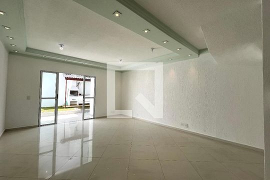 Sala de casa à venda com 4 quartos, 230m² em Vila Clementino, São Paulo