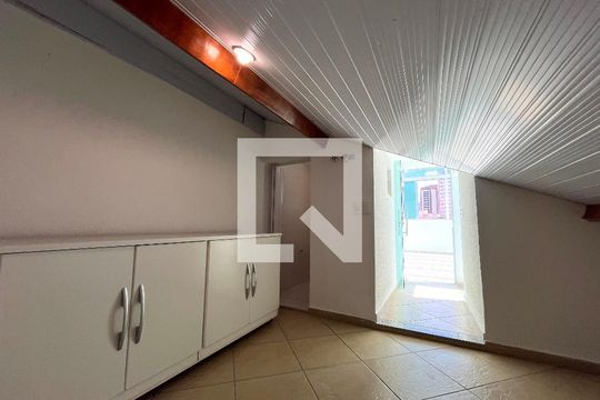 Escritório de casa à venda com 4 quartos, 230m² em Vila Clementino, São Paulo