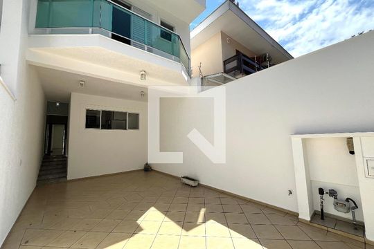 Garagem de casa à venda com 4 quartos, 230m² em Vila Clementino, São Paulo