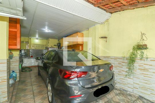 Garagem de casa à venda com 4 quartos, 200m² em Morro Santana, Porto Alegre