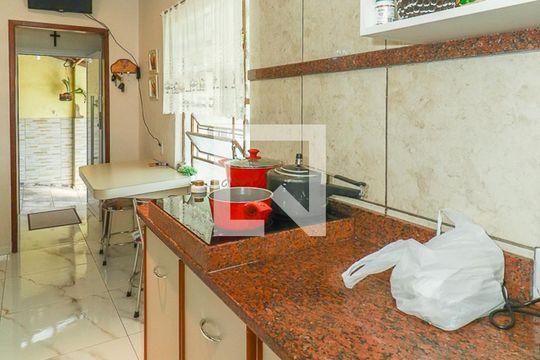 Cozinha de casa à venda com 4 quartos, 200m² em Morro Santana, Porto Alegre
