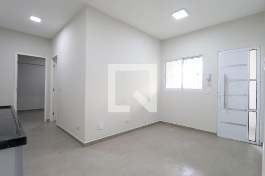 Apartamento para alugar com 2 quartos, 38m² em Bom Retiro, São Paulo
