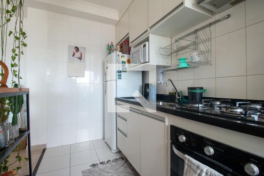 Cozinha de apartamento para alugar com 2 quartos, 70m² em Vila Cruzeiro, São Paulo