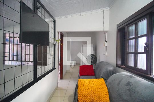 Sala 1 de casa à venda com 2 quartos, 180m² em Canudos, Novo Hamburgo