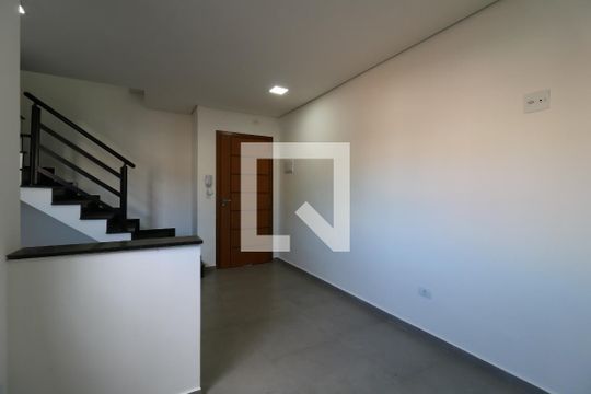 Sala de apartamento para alugar com 2 quartos, 115m² em Vila Eldizia, Santo André