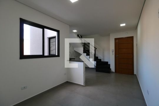 Sala de apartamento para alugar com 2 quartos, 115m² em Vila Eldizia, Santo André