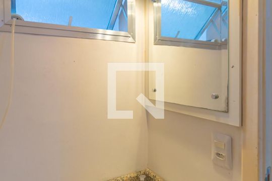 Lavabo de casa de condomínio à venda com 3 quartos, 109m² em Fátima, Canoas