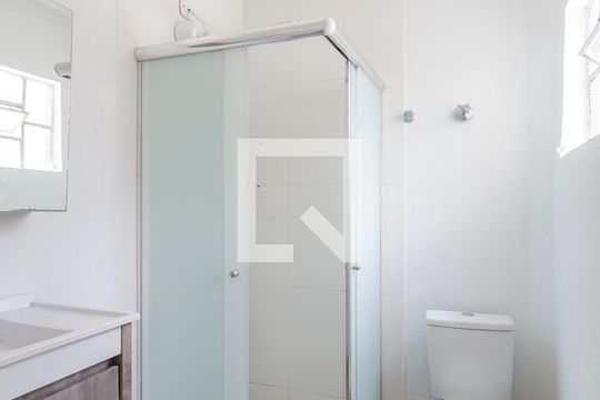 Banheiro da Suíte de casa de condomínio para alugar com 1 quarto, 100m² em Vila Nova Conceição, São Paulo
