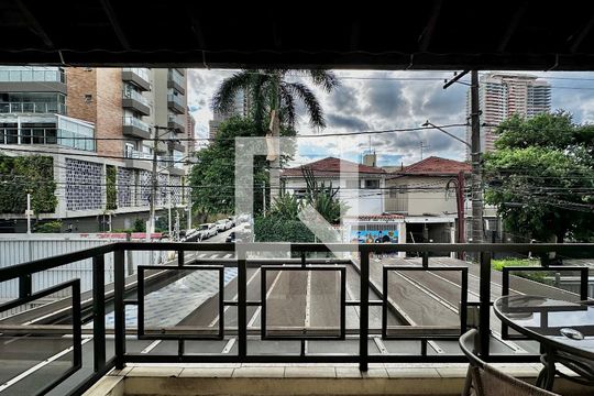 Sacada Suíte 1 de casa à venda com 4 quartos, 204m² em Jardim das Acacias, São Paulo