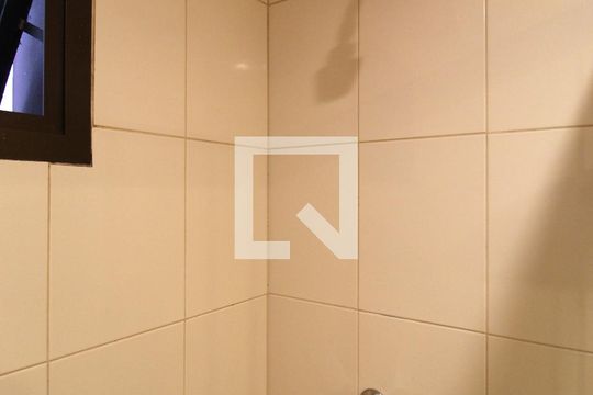 Banheiro de kitnet/studio para alugar com 1 quarto, 40m² em Itaim Bibi, São Paulo