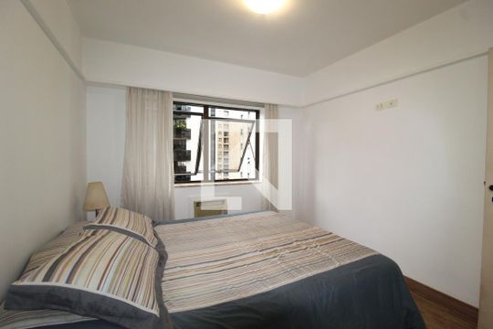 Quarto de kitnet/studio para alugar com 1 quarto, 40m² em Itaim Bibi, São Paulo