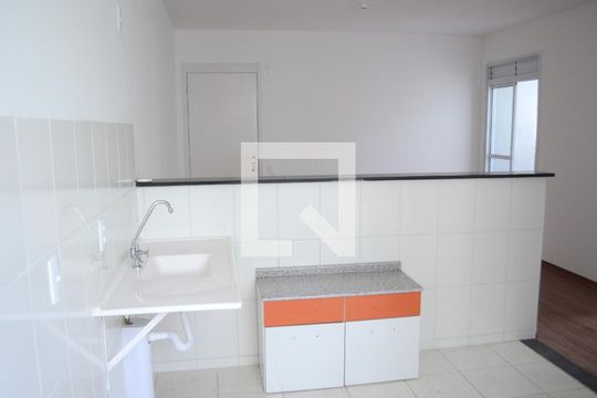 Detalhe da cozinha de apartamento para alugar com 2 quartos, 48m² em Jardim Vitoria, Belo Horizonte
